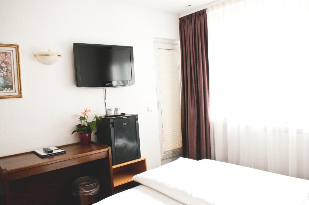Rugs Hotel Duesseldorf Bagian luar foto